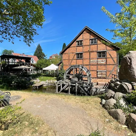 Lejlighed Zuarin Gewoelbekeller - Direkt Am Schlossgarten Von - Parkplatz Auf Anfrage - Aufladestation Fuer Elektro-autos Vorhanden Schwerin (Mecklenburg-Vorpommern)