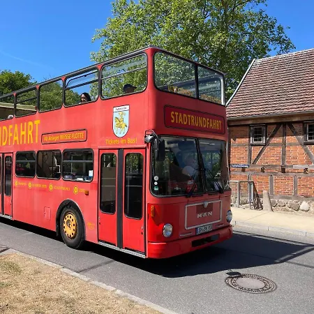 Zuarin Gewoelbekeller - Direkt Am Schlossgarten Von - Parkplatz Auf Anfrage - Aufladestation Fuer Elektro-autos Vorhanden Schwerin (Mecklenburg-Vorpommern)