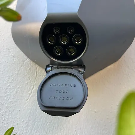 Zuarin Gewoelbekeller - Direkt Am Schlossgarten Von - Parkplatz Auf Anfrage - Aufladestation Fuer Elektro-autos Vorhanden Schwerin (Mecklenburg-Vorpommern)