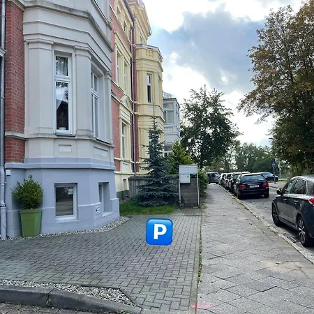Zuarin Gewoelbekeller - Direkt Am Schlossgarten Von Schwerin - Parkplatz Auf Anfrage - Aufladestation Fuer Elektro-autos Vorhanden Appartement Schwerin (Mecklenburg-Vorpommern)